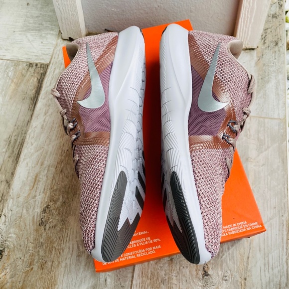 💫Nine Flex 8 -Nike Day 💫New - Picture 5 of 8